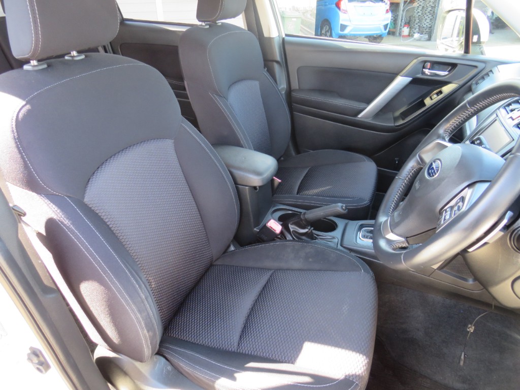 S8023313.jpg