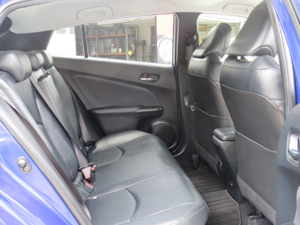 S8026111.jpg