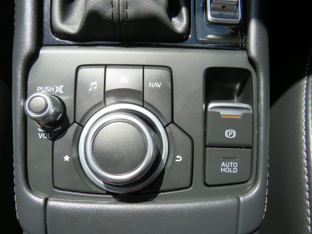 S8026917.jpg