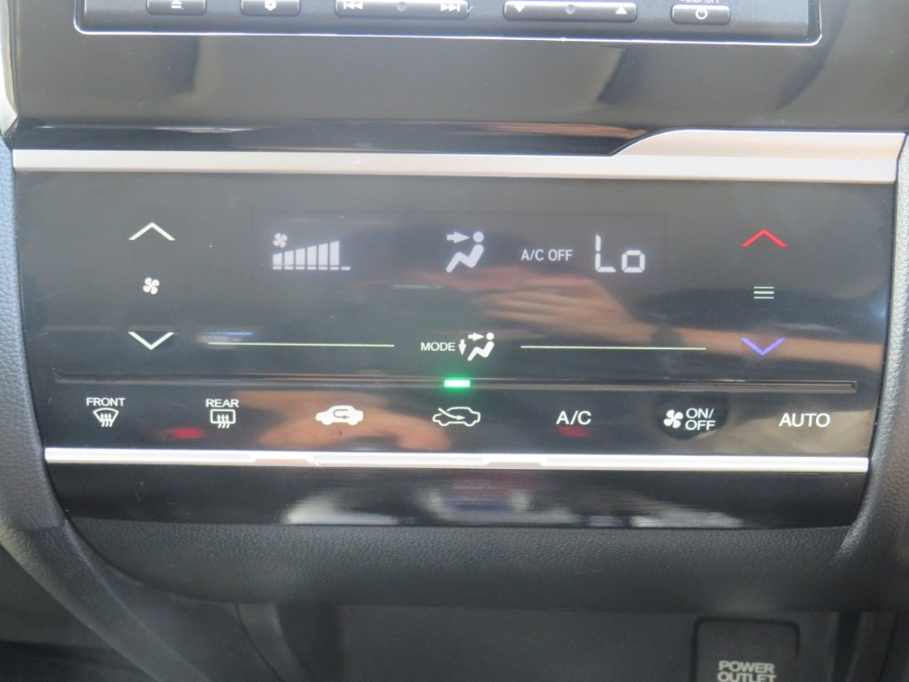 S8027320.jpg