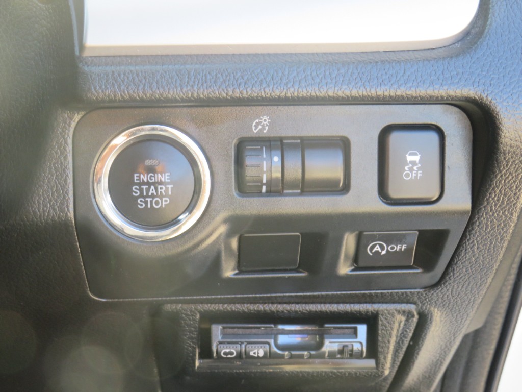S8028216.jpg