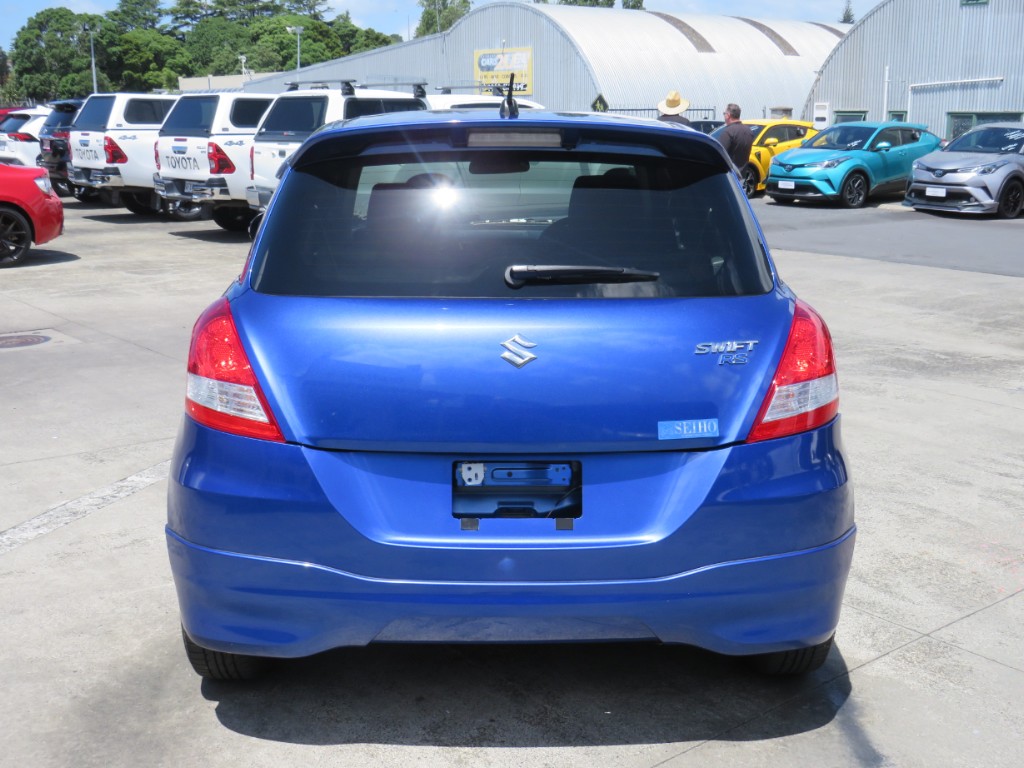 S802847.jpg