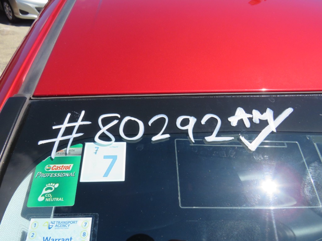 S8029221.jpg