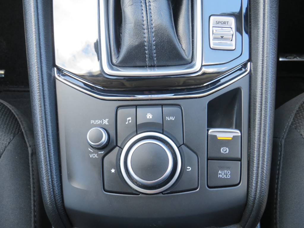 S8032219.jpg