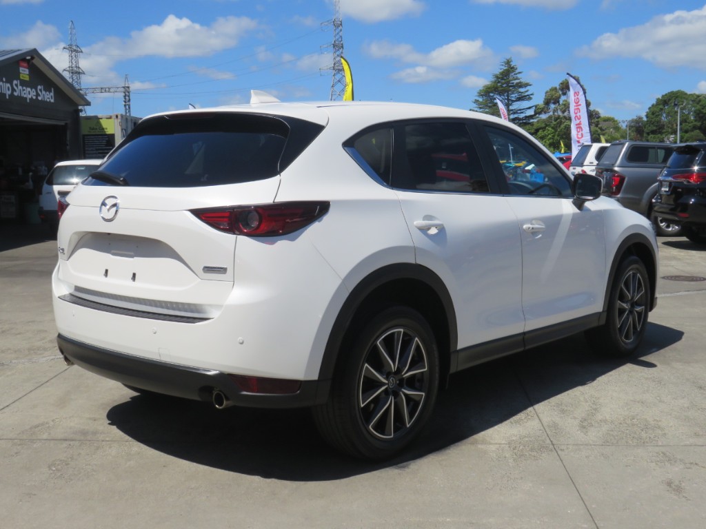 S803227.jpg