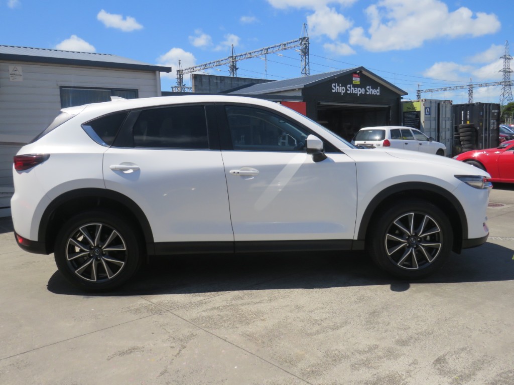 S803228.jpg