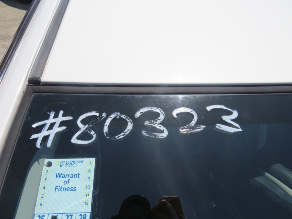 S8032320.jpg