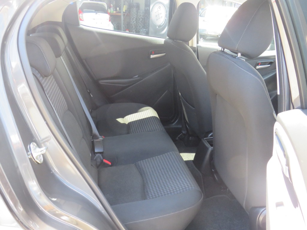 S8032711.jpg