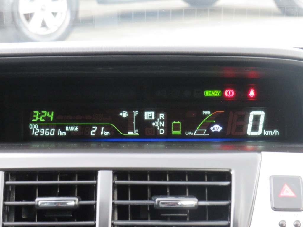 S8033516.jpg
