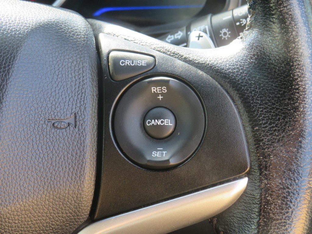 S8033614.jpg