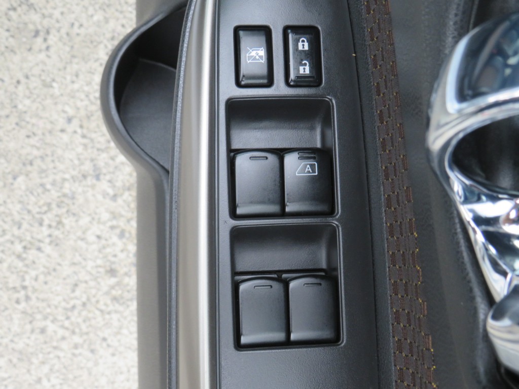S8035115.jpg