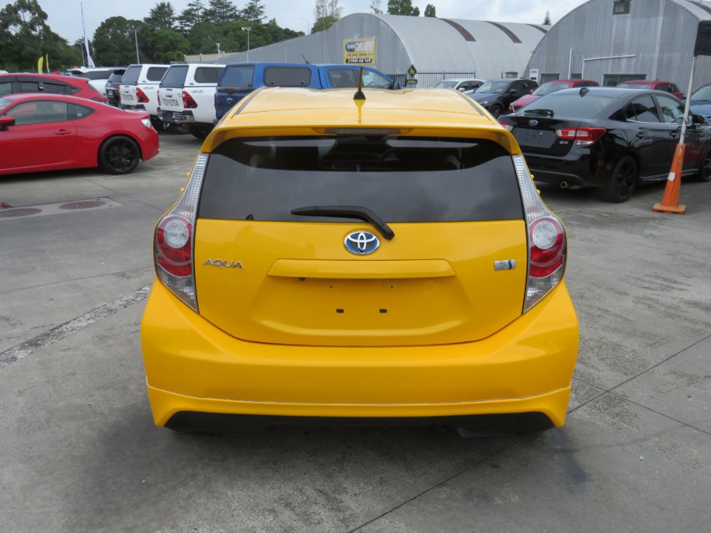 S803747.jpg