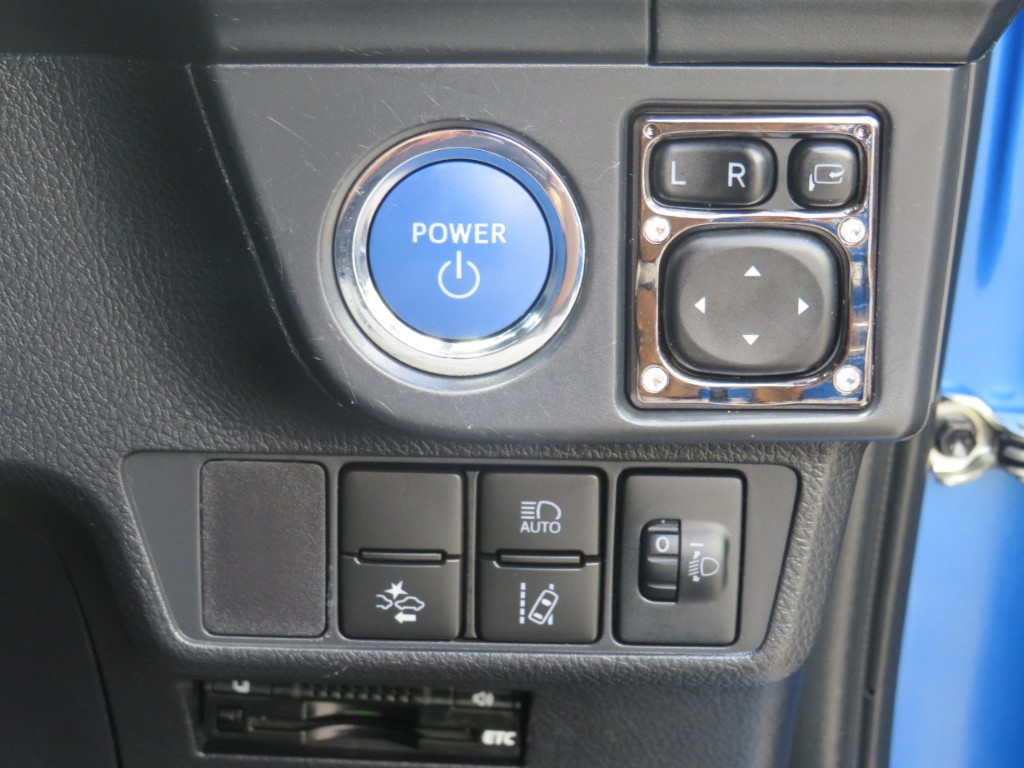 S8037815.jpg