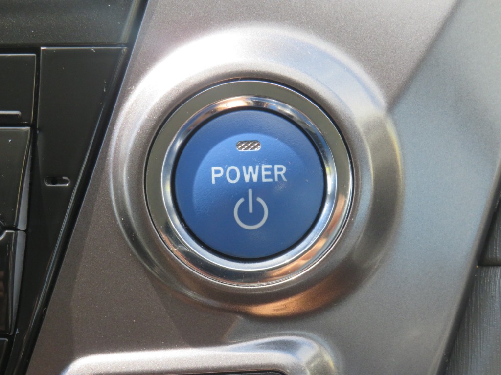 S8039017.jpg
