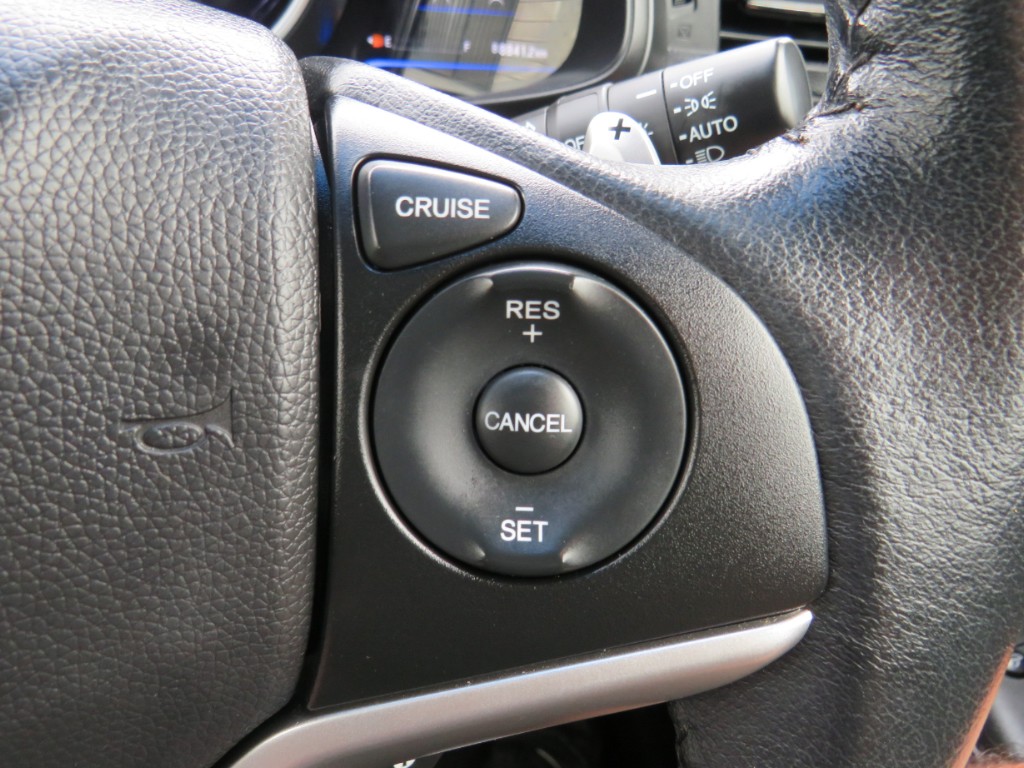 S8040216.jpg