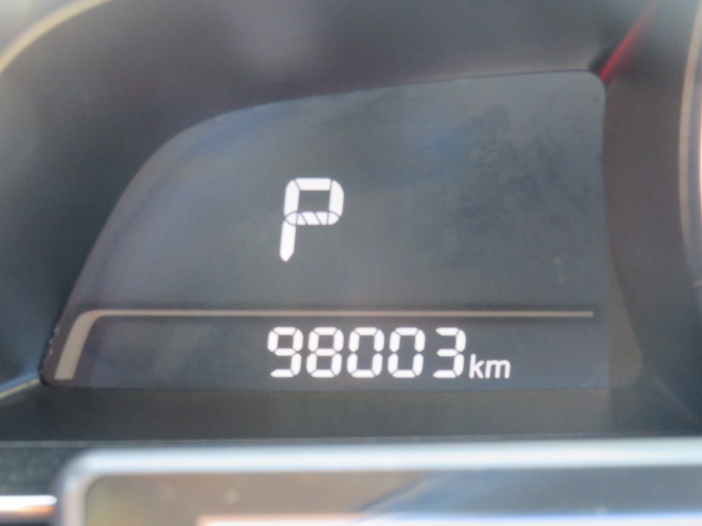 S8040519.jpg