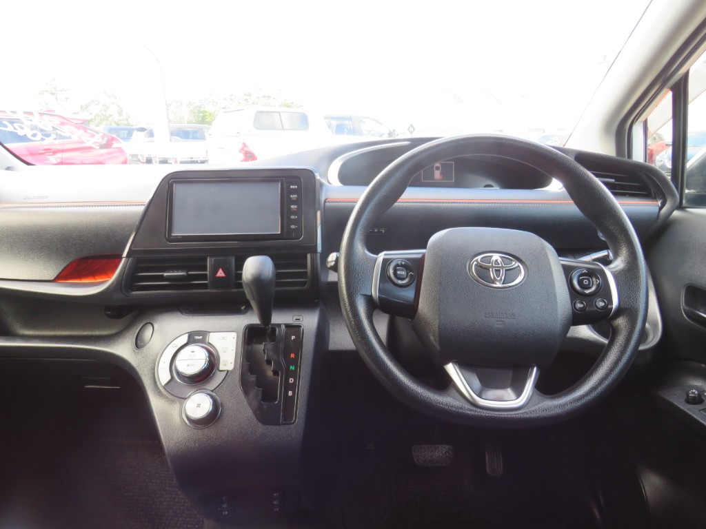 S8042319.jpg