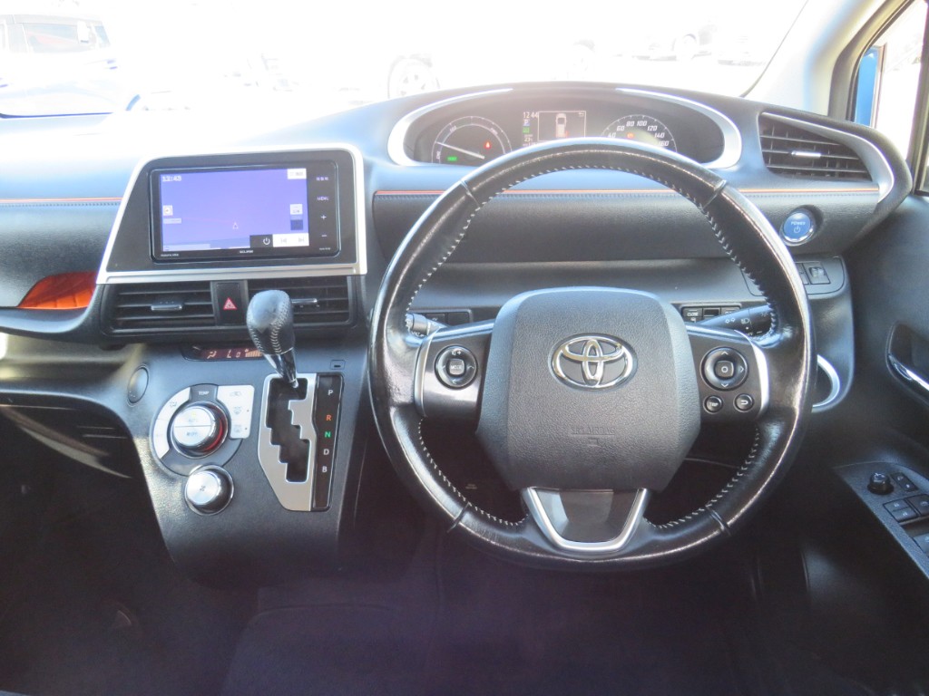 S8044214.jpg