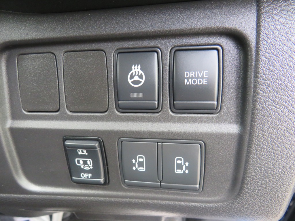 S8044520.jpg