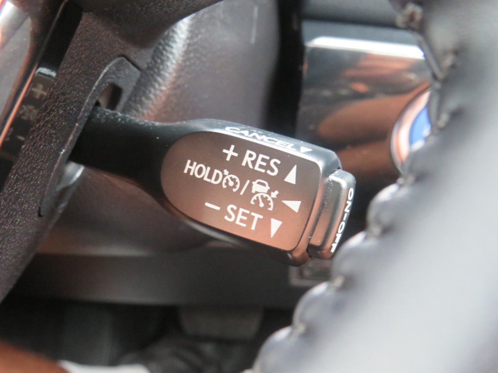 S8045916.jpg