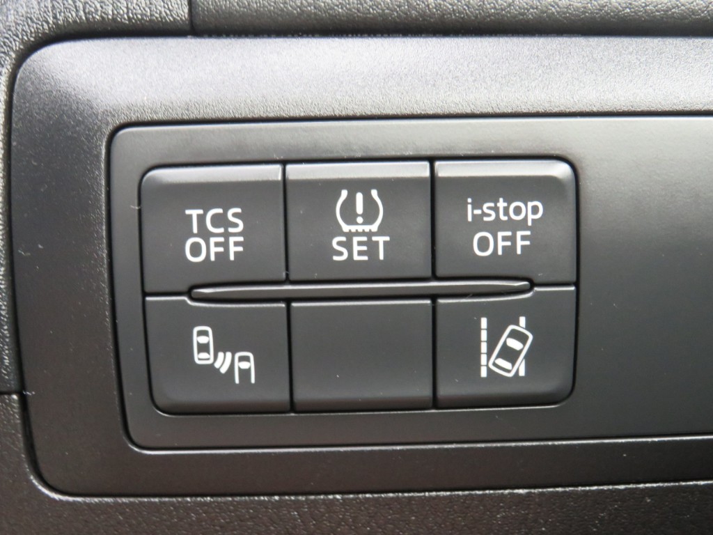 S8046517.jpg
