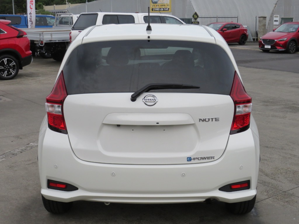 S804687.jpg
