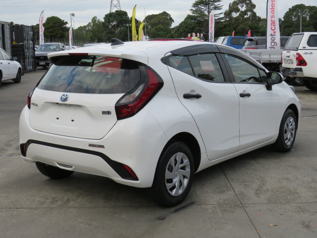 S804778.jpg