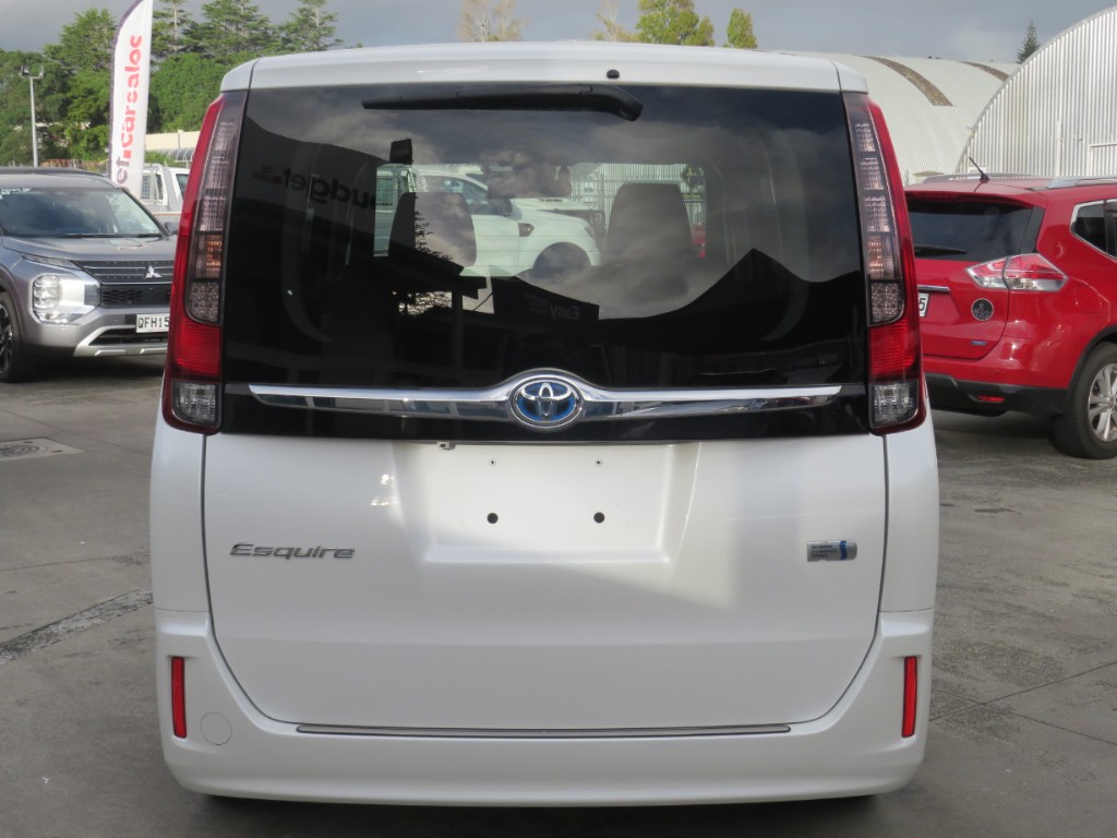 S804817.jpg