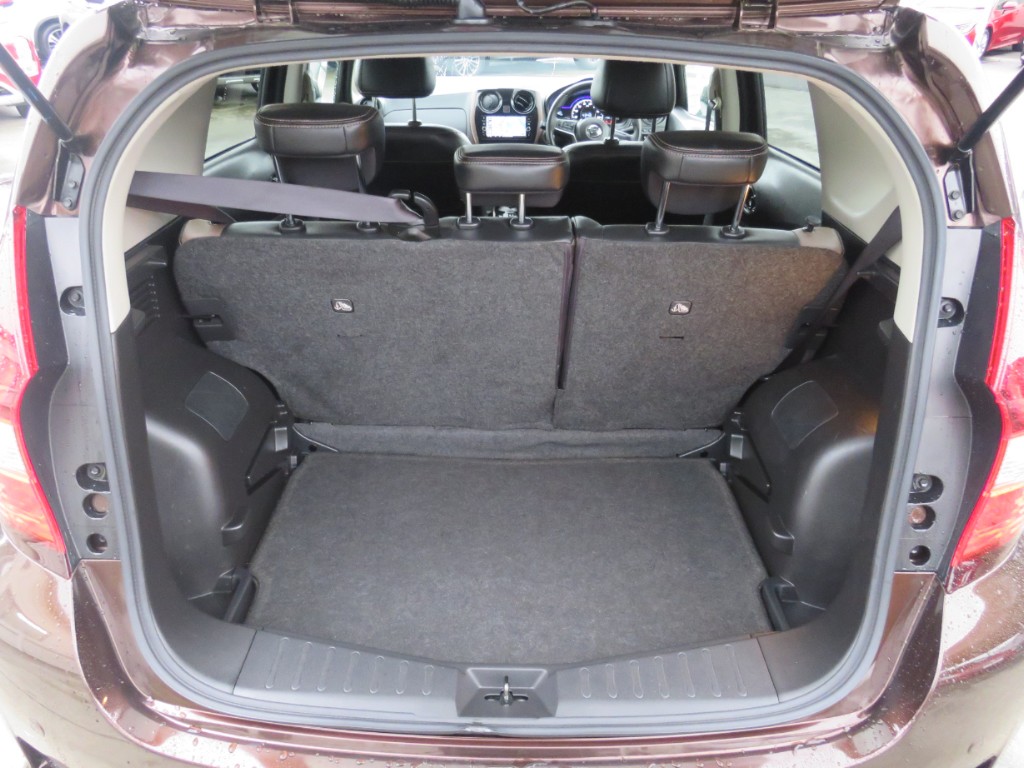 S8050210.jpg