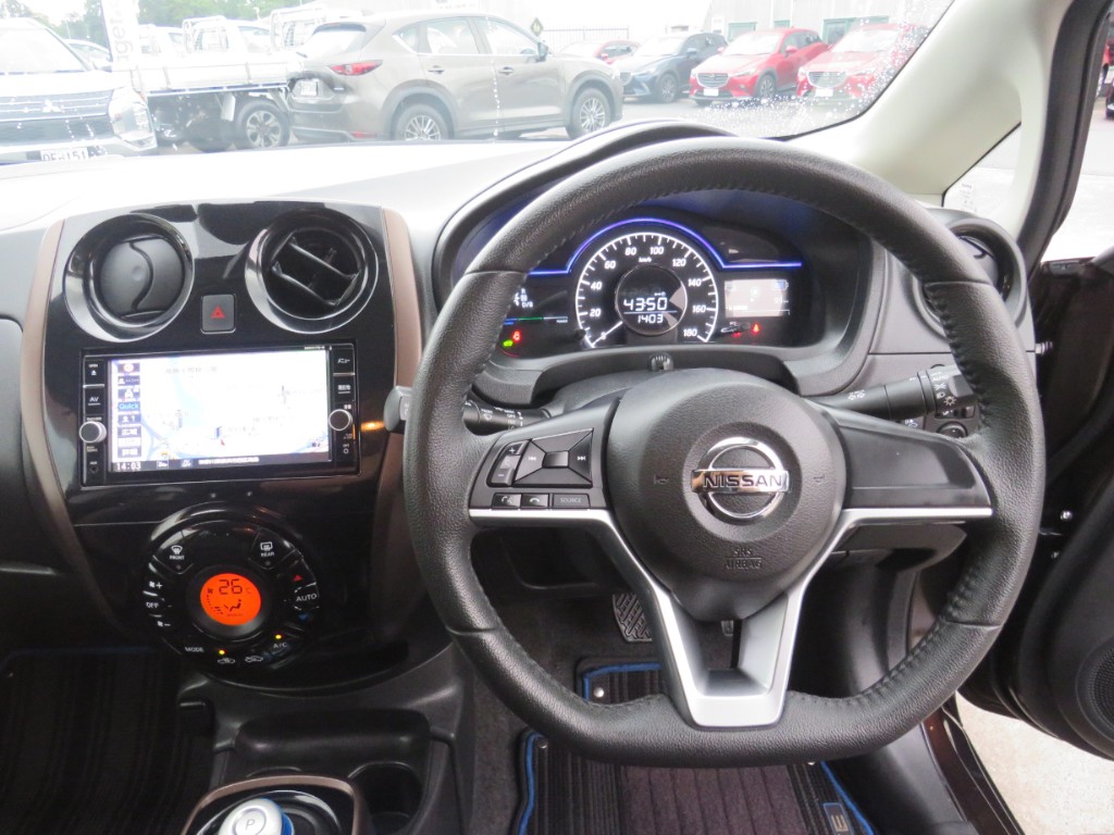 S8050214.jpg