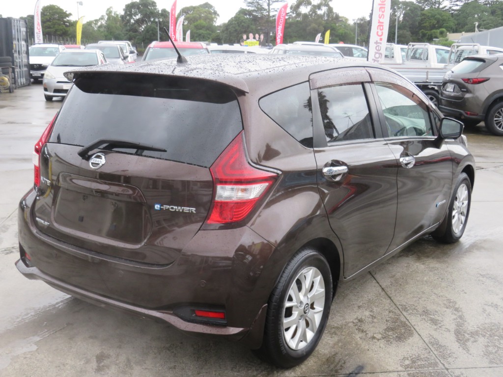 S805028.jpg