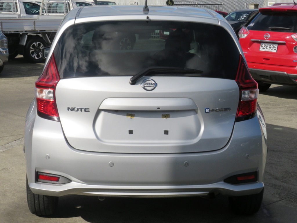 S805037.jpg