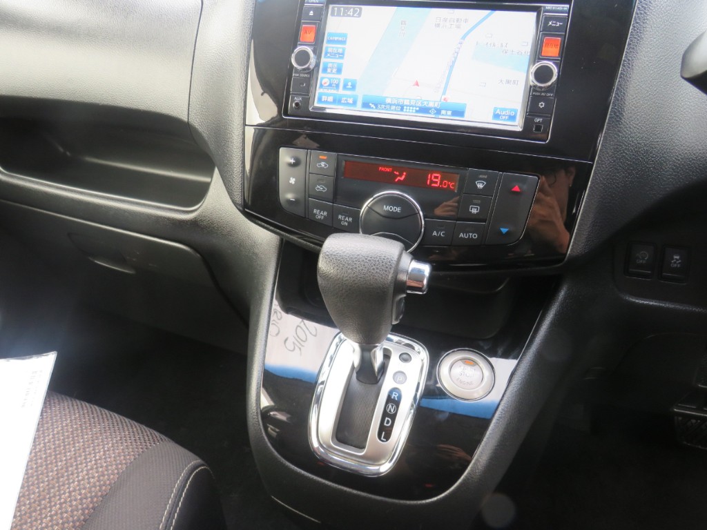 S8050419.jpg