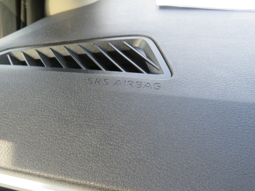 S8050819.jpg