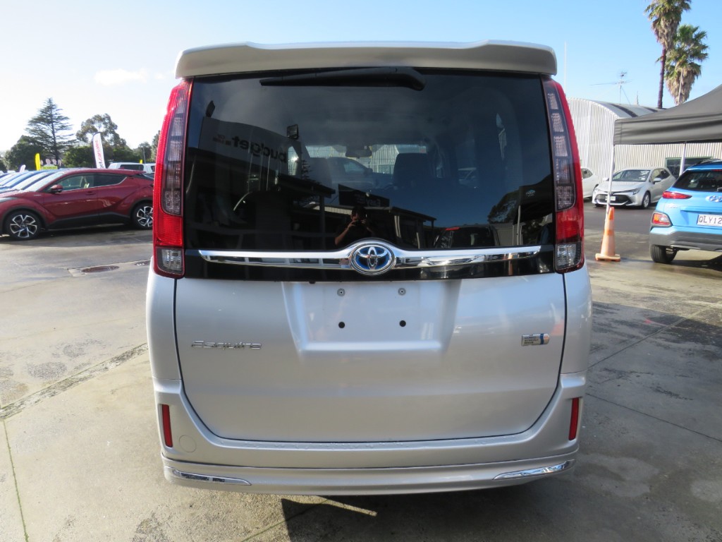 S805097.jpg