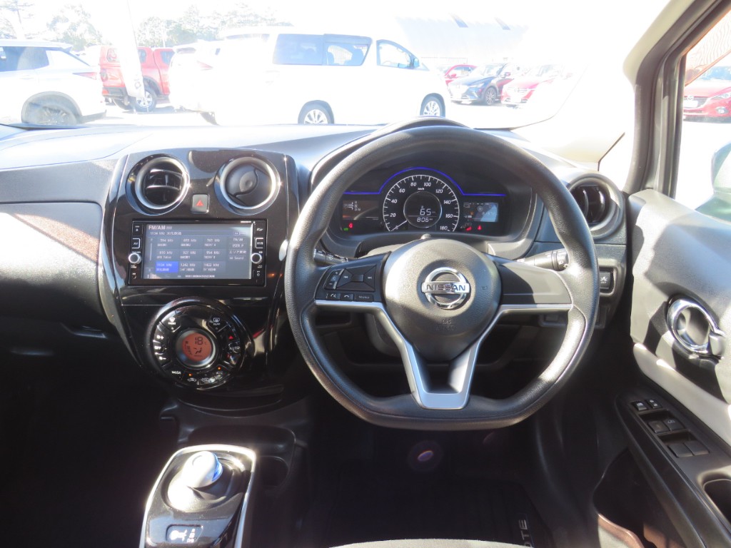 S8053114.jpg