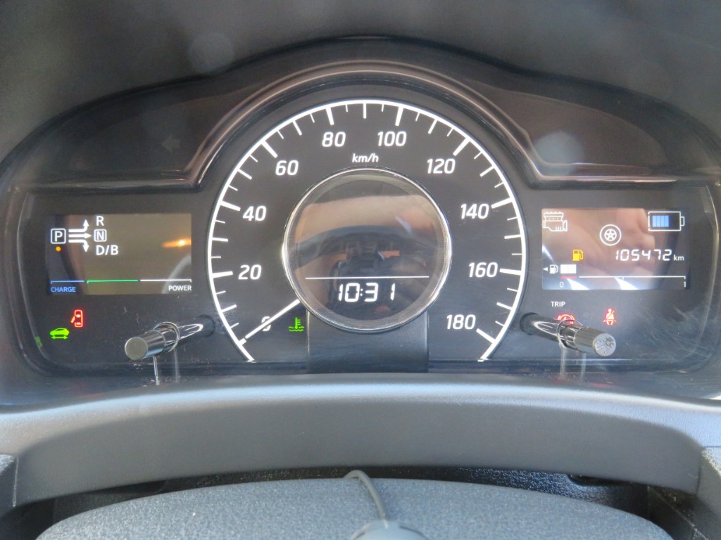 S8053216.jpg