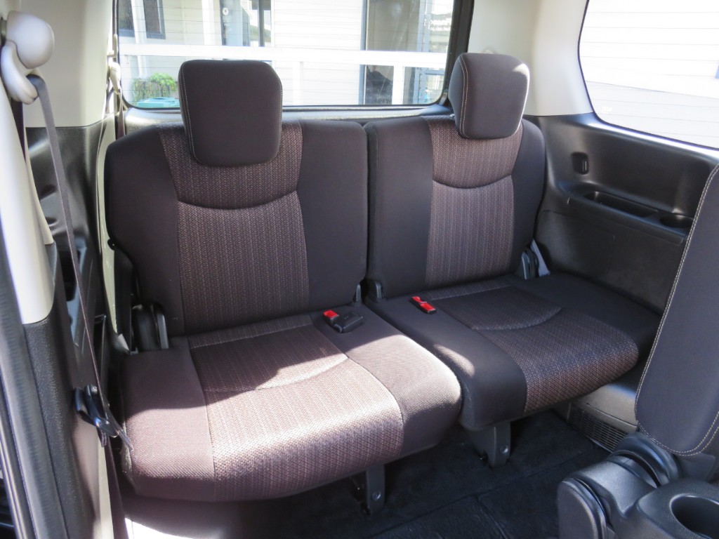 S8053612.jpg
