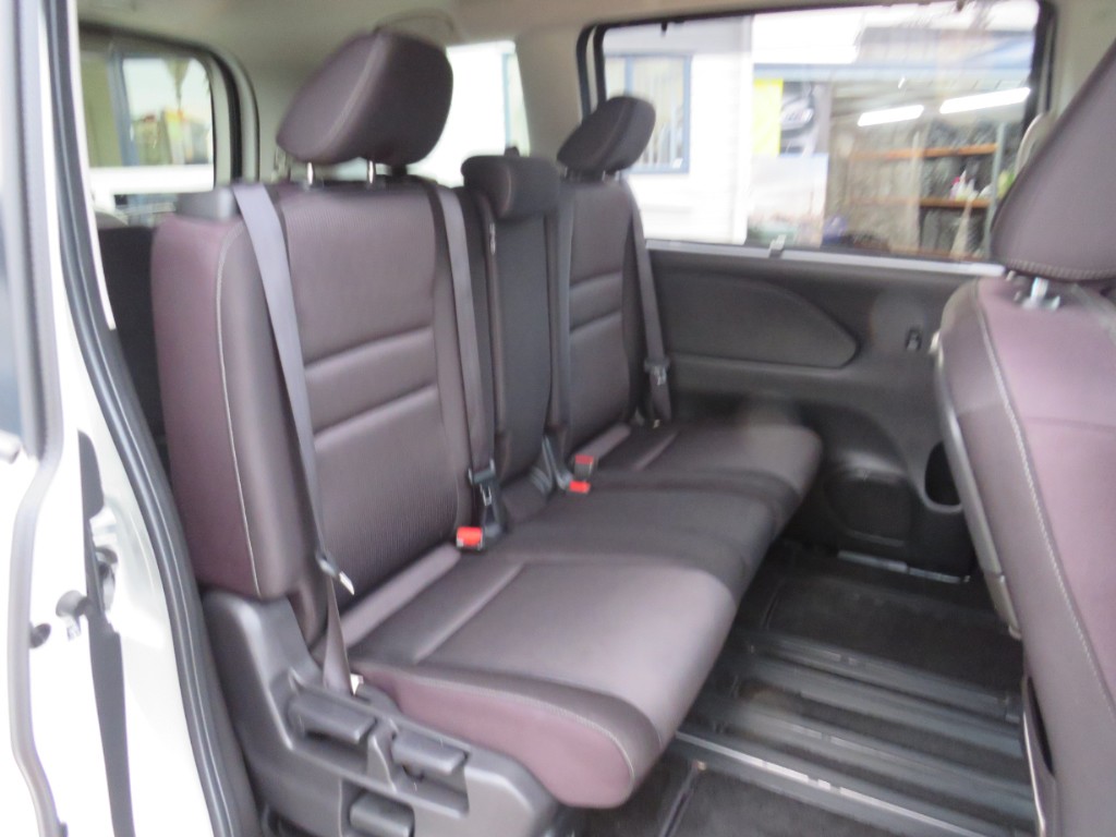 S8053813.jpg