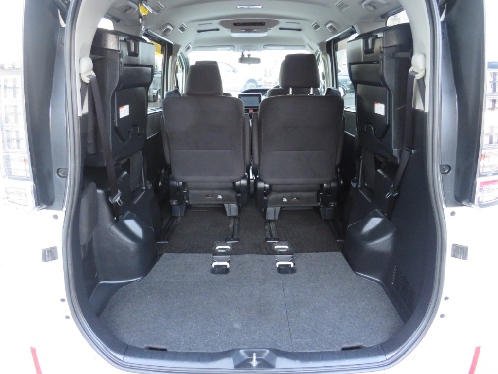 S8056411.jpg
