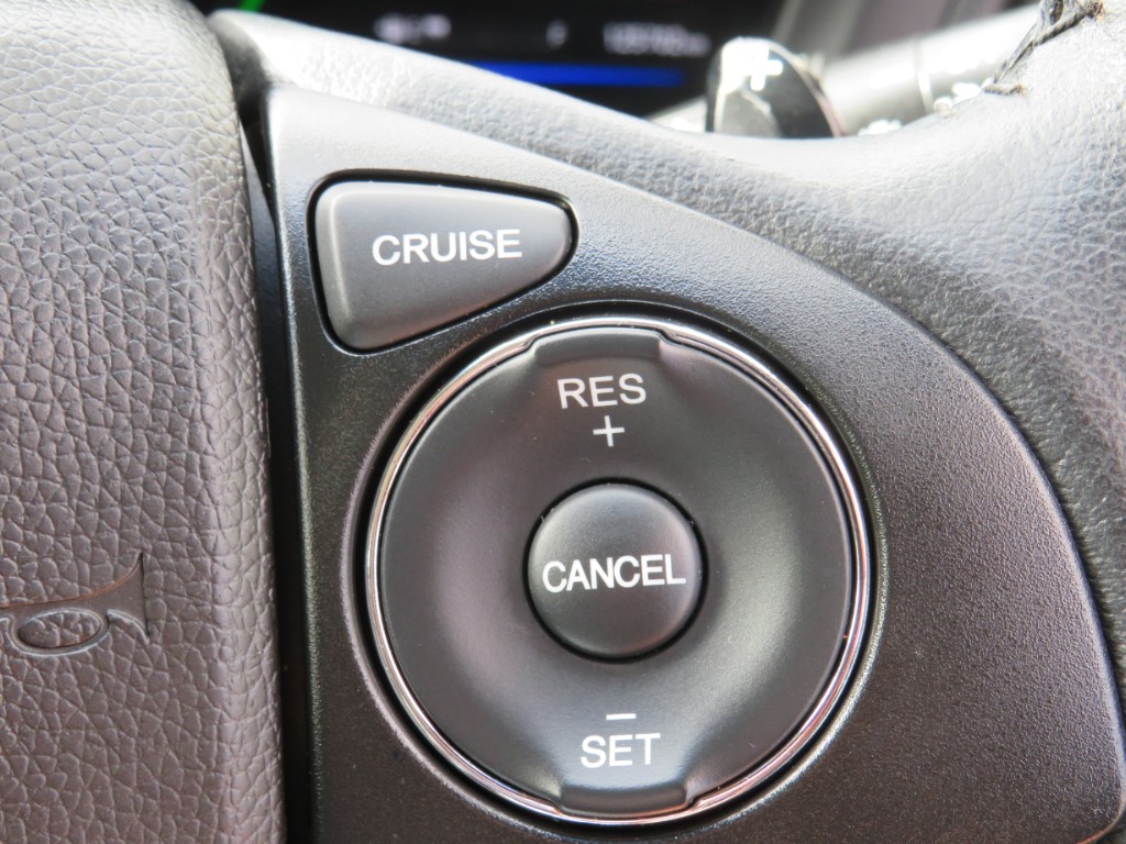 S8056817.jpg