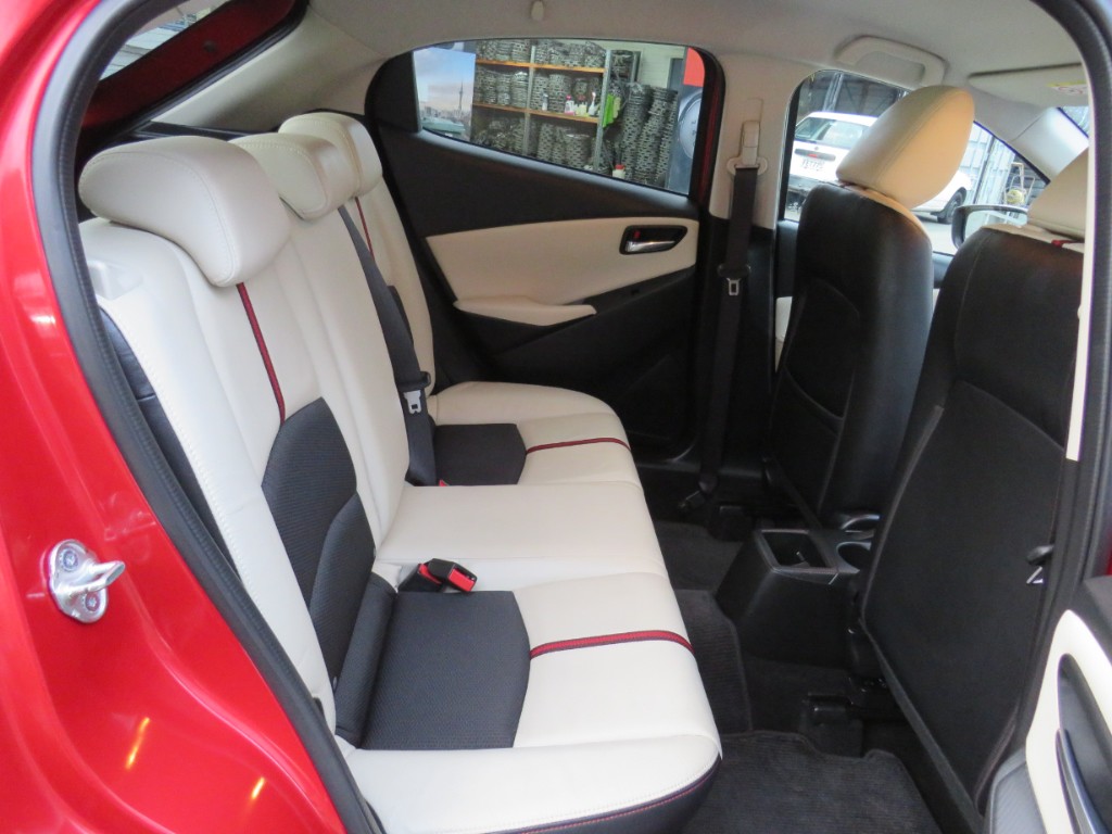 S8057011.jpg