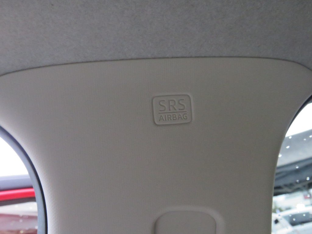 S8057017.jpg