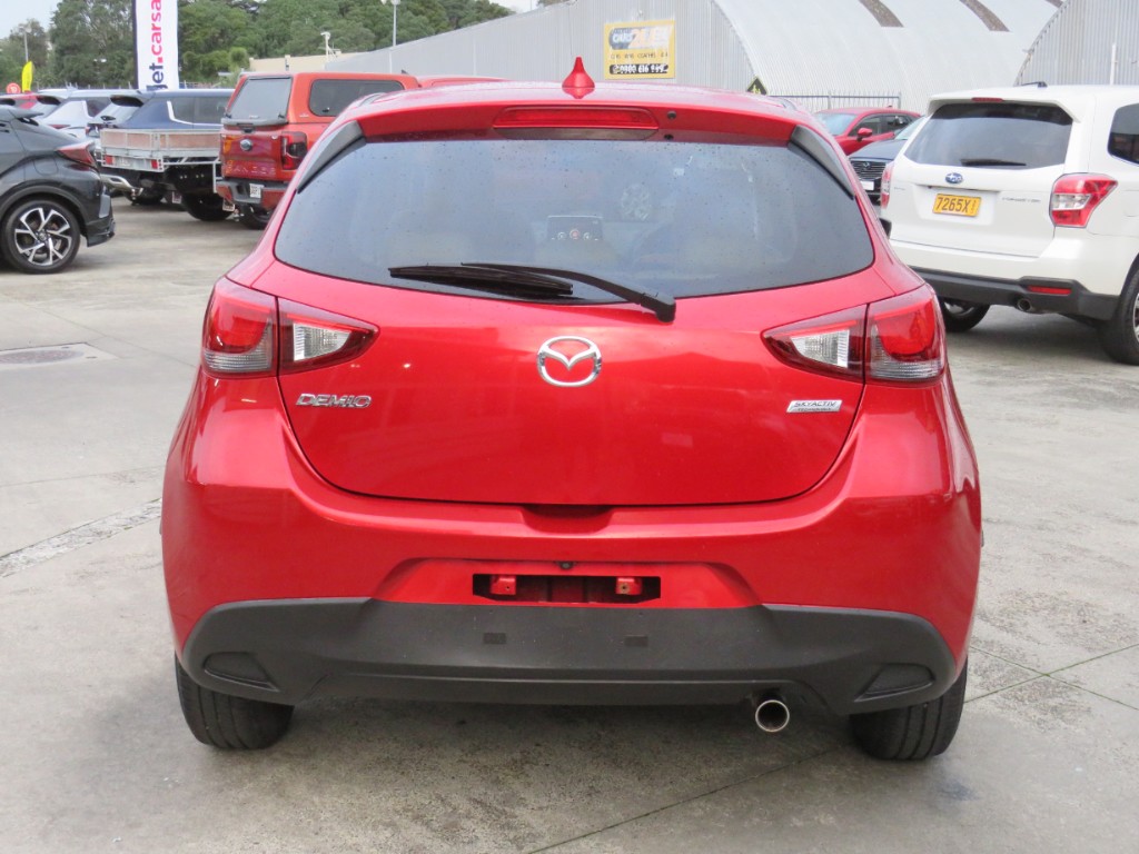 S805707.jpg