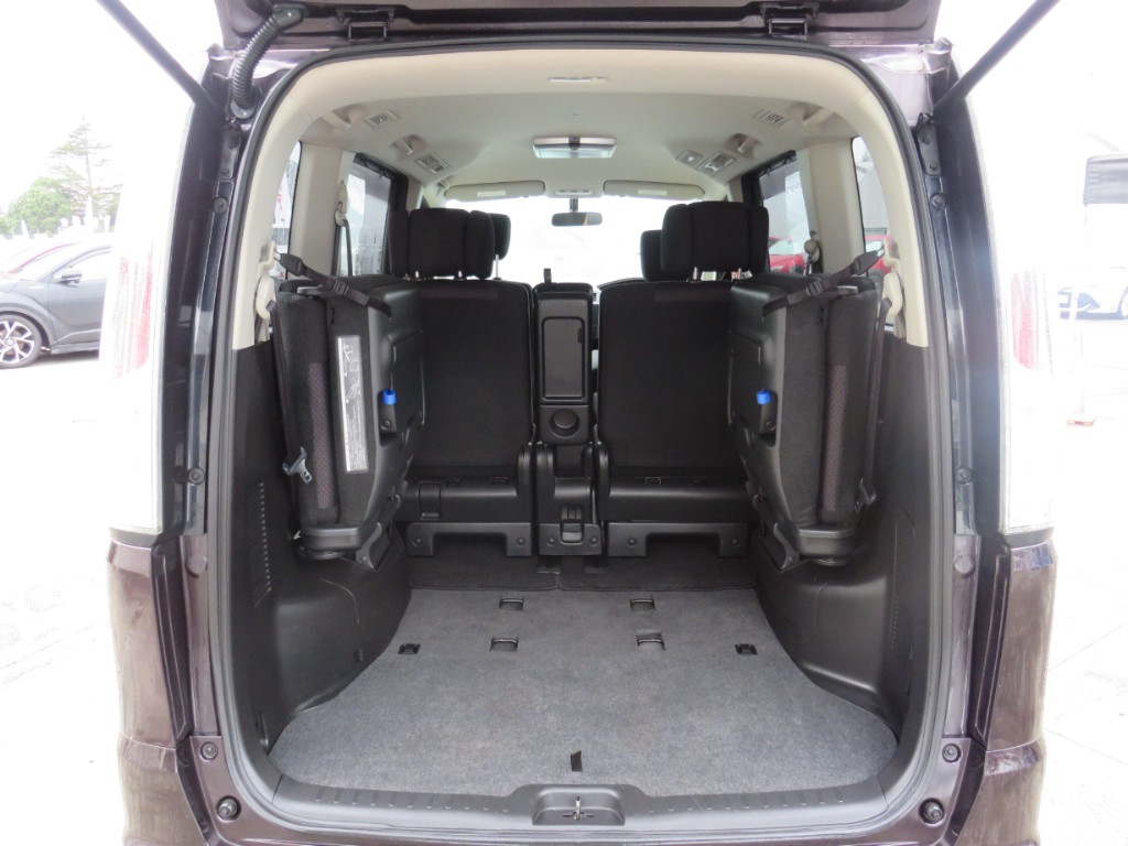 S8057110.jpg