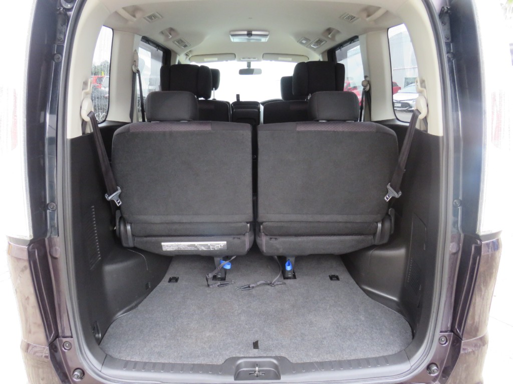 S8057111.jpg