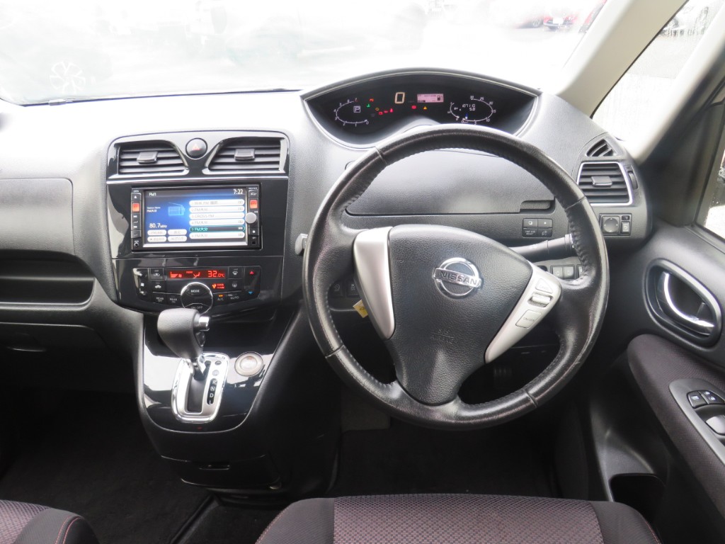 S8057114.jpg