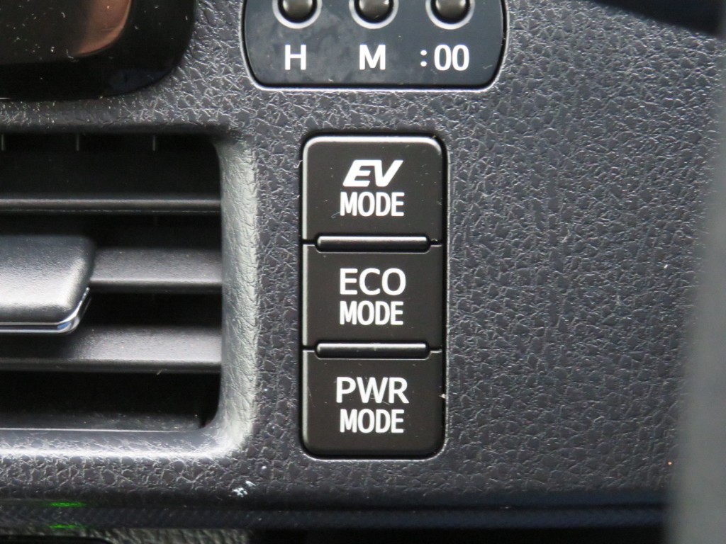 S8061118.jpg