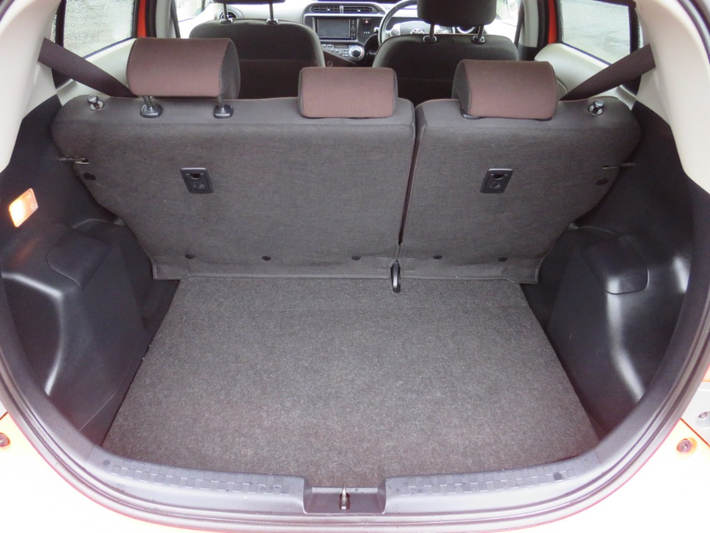 S8067110.jpg