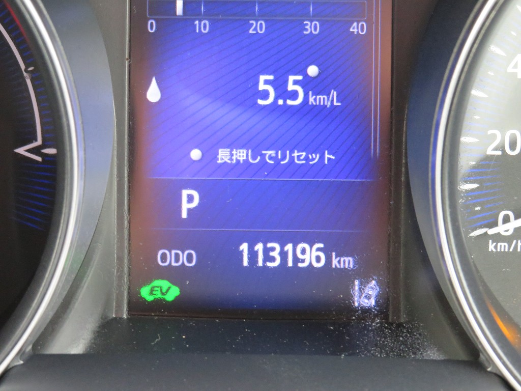 S8071218.jpg